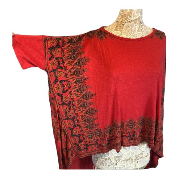 Free People pick me up tee oversized Asymmetrical top red size medium - Picture 7 of 11